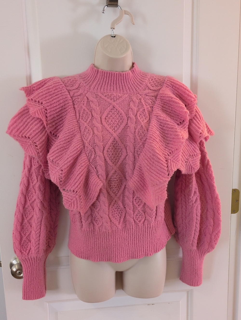 entro Ruffle Sweater